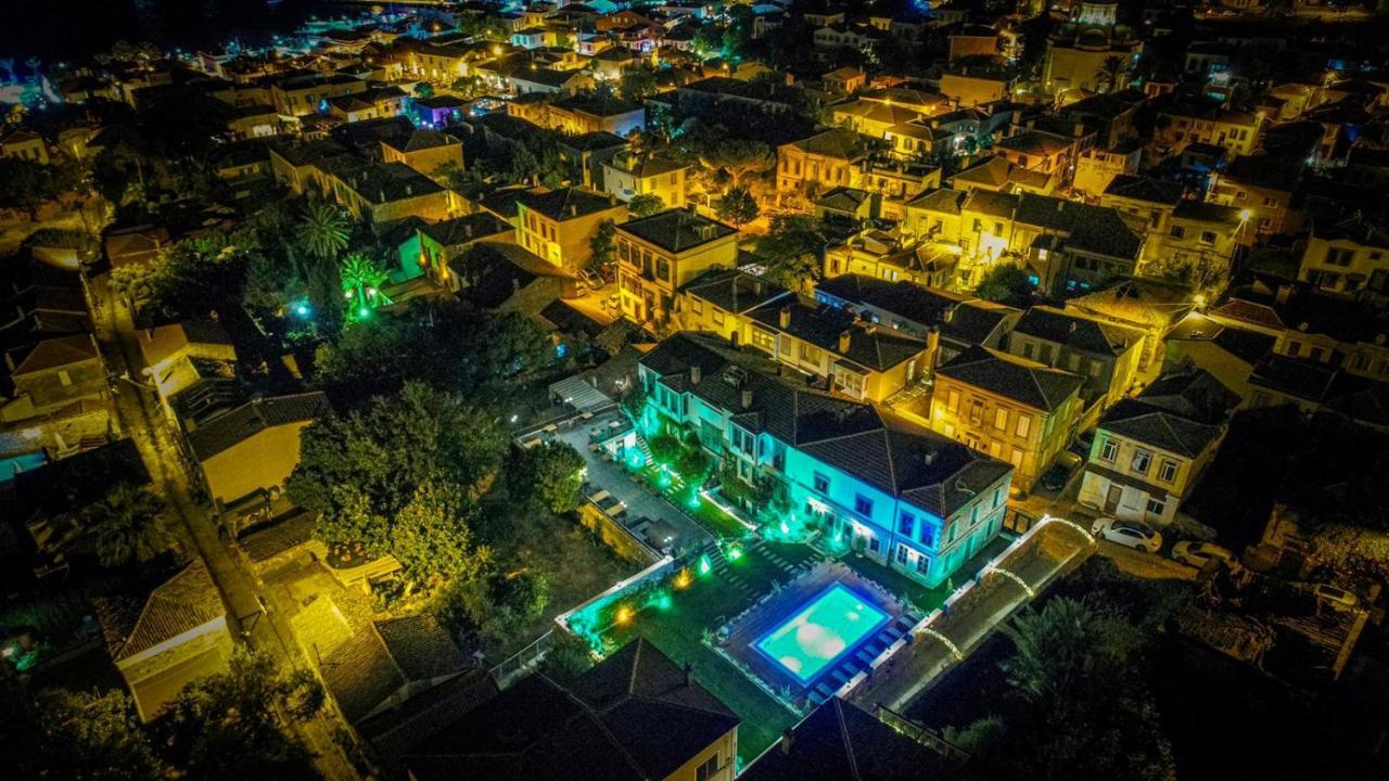 Ziyabey Konagi Hotel Ayvalik Bagian luar foto