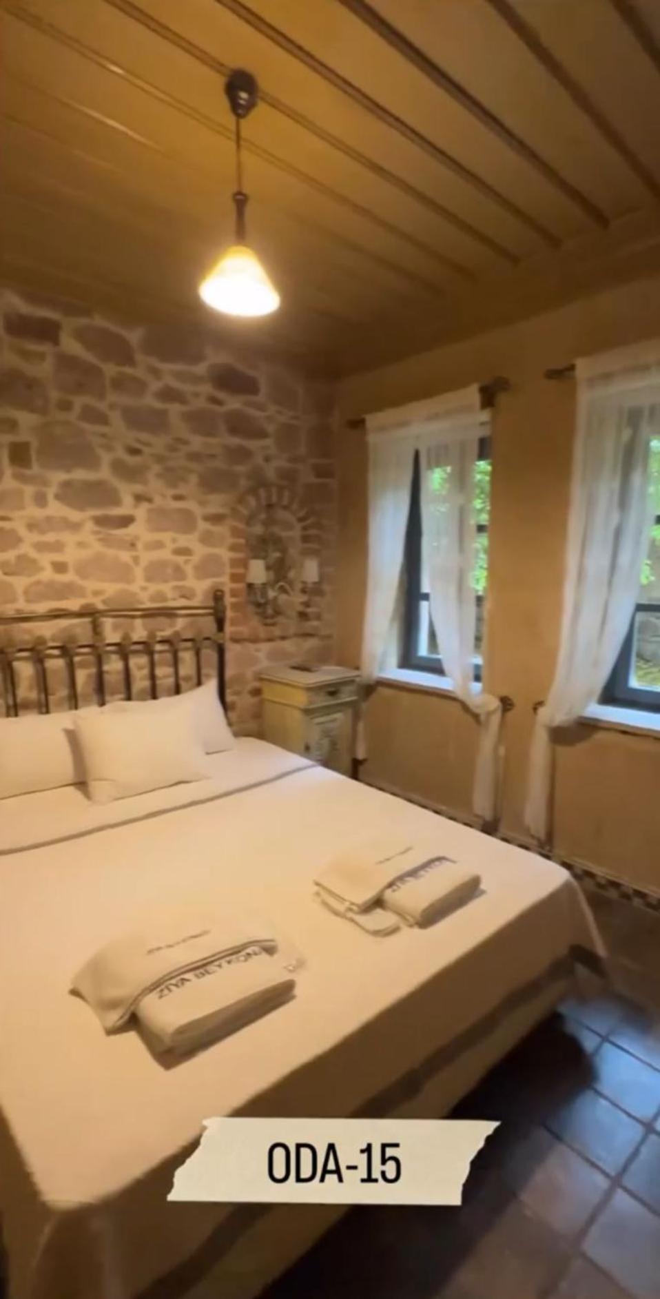 Ziyabey Konagi Hotel Ayvalik Bagian luar foto